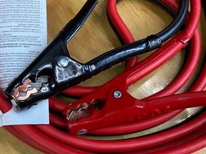 lot 113 image: New 16ft 4-Gauge Booster Cables