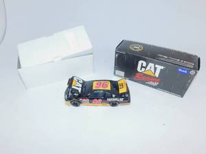 lot 22 image: Collectible David Green Cat Raing Bank