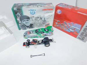 lot 40 image: Collectible John Force Racing Action Platinum Series