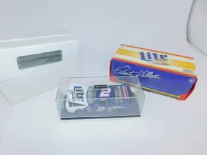 lot 48 image: Collectible Winston Cup Rusty Wallace Racing Action Platinum Series