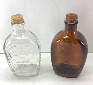 lot 20 image: Lot of 2 Vintage Log Cabin Syrup Jars