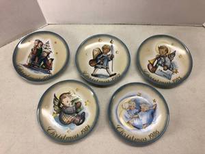 lot 24 image: Set of 5 Plates Inspired by Berta Hummel
