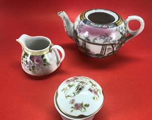 lot 143 image: Nippon Creamer, Hand Painted Japan Tea Server, Small Ring Dish