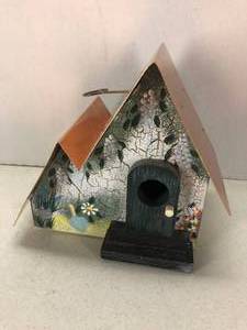 lot 148 image: Copper Roof Bird House