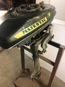 lot 155 image: Vintage MAJESTIC Boat Motor