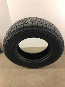 lot 167 image: 235 70 R16 Pirelli Scorpian ATR U