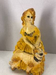 lot 185 image: Vintage Carnival Chalk-ware SOUTHERN LADY with DOG