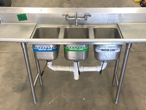 lot 4 image: Commercial Triple-Bowl Sink Station