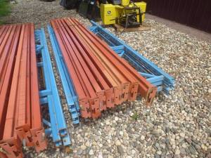lot 14 image: Pallet Racking