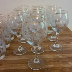 lot 26 image: Lot of Etched Christmas Glassware