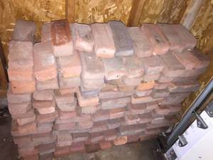 lot 105 image: Galena Bricks