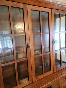lot 30 image: Quarter Sawn Arts Crafts Style Dining Room Display Cabinet