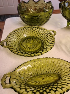 lot 35 image: Vintage Green Dishes Including Depression Ware