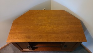 lot 47 image: Wood Corner TV Stand