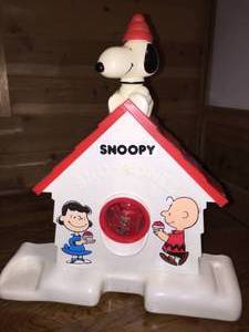 lot 172 image: Snoopy Snow Cone Maker and Cookie Jars