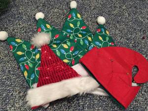 lot 256 image: Assorted Christmas Deco