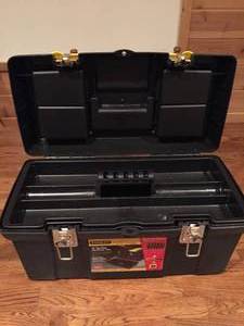 lot 261 image: 29 Inch Stanley Tool Box