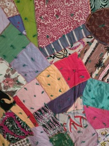 lot 272 image: Antique Crazy Quilt