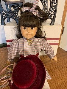 lot 75 image: American Girl Doll Samantha with School Desk