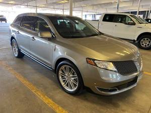 lot 1 image: 2016 Lincoln MKT AWD EcoBoost