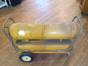 lot 9 image: Knipco Heater
