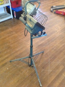 lot 14 image: Shop Light