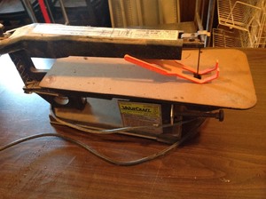 lot 18 image: ValueCraft 15 Scroll Saw