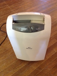 lot 28 image: Dehumidifier
