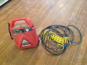 lot 39 image: Husky Air Compressor