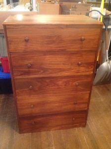 lot 40 image: Dresser
