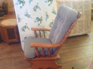 lot 42 image: Rocker