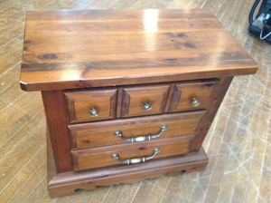 lot 56 image: Night Stand