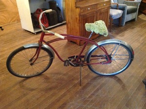 lot 62 image: Vintage Bicycle