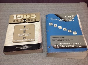 lot 76 image: Service Manuals