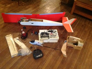 lot 100 image: Model Airplanes and Supplies