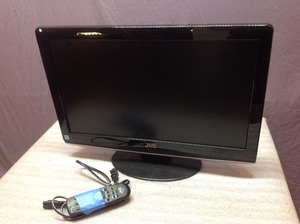 lot 99 image: JVC 22 TV w Remote