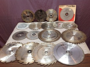 lot 127 image: Saw Blades