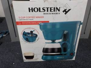 lot 72 image: Holstein 5 Cup Coffee Maker...