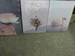 lot 241 image: 3 Piece Canvas Set with Hardware 16...