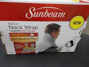 lot 250 image: Sunbeam Renue Neck Wrap- targeted h...