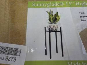 lot 219 image: SunnyGlade 15 High Metal Plant Sta...