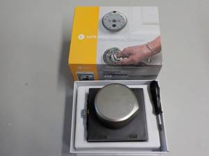 lot 307 image: Gate Smart Lock...