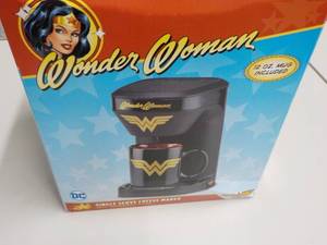 lot 311 image: Wonder Women Single Serve Coffee Ma...