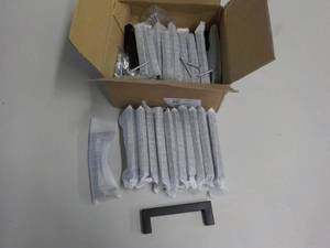 lot 325 image: 24 Cabinet Handles 4 between Scre...