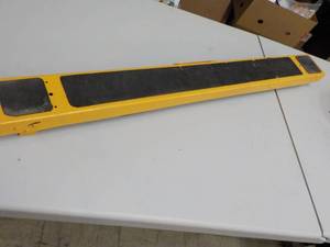 lot 344 image: Metal Stand 40 long, collapsible...