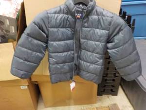 lot 351 image: Place Water Resistance Jacket size...