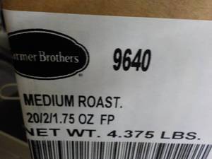 lot 444 image: Case of Farmers Brothers Medium Roa...