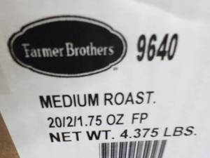 lot 452 image: Case of Farmers Brothers Medium Roa...
