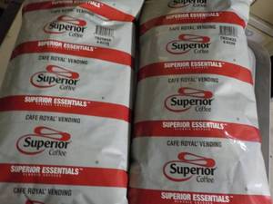lot 465 image: Lot of 2 - 2 lb. Bags Farmers Broth...