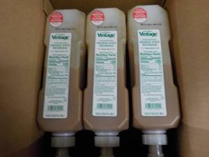 lot 471 image: Lot of 3 - 3.5 Liters Vintage Conce...